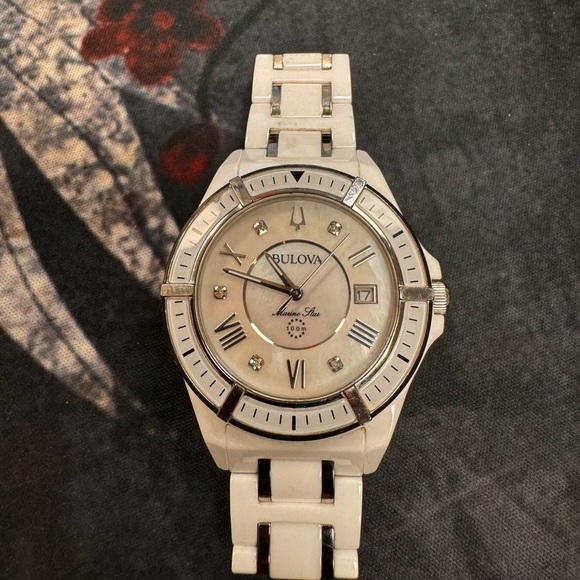 Lady Bulova watch / Marine Star Model 98P172 - Picture 3 of 3